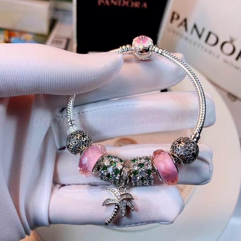 Pandora Bracelets 982